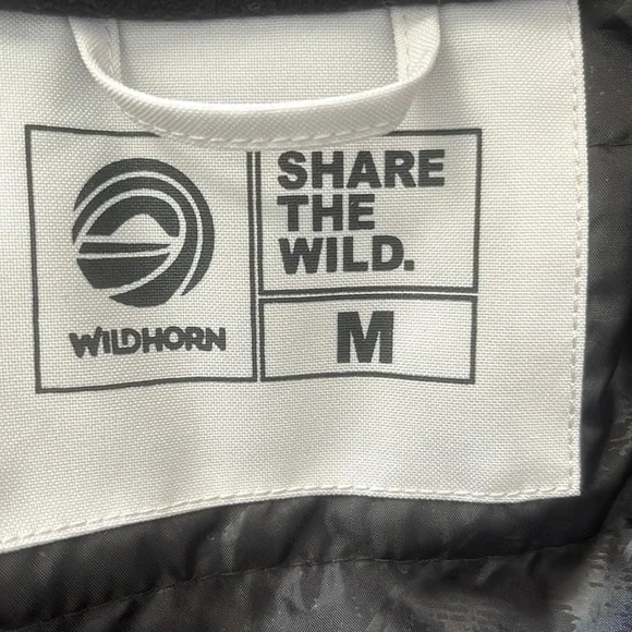 Wildhorn Frontera White Lunar Ski/Snow Jacket Size Medium - Picture 7 of 8